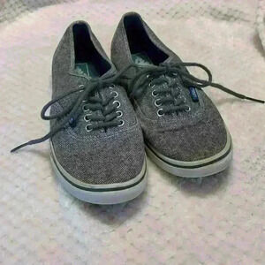 Vans off the walls grey and whites women’s sz 8 men’s sz 6.5 *flaws casual comfy